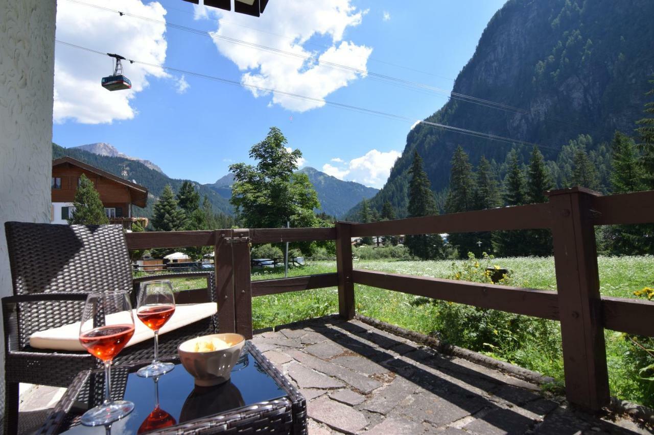 Ferienwohnung Cesa Valeria E Cesa Giulio Campitello di Fassa Exterior foto