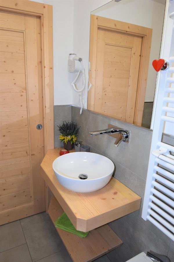 Ferienwohnung Cesa Valeria E Cesa Giulio Campitello di Fassa Exterior foto